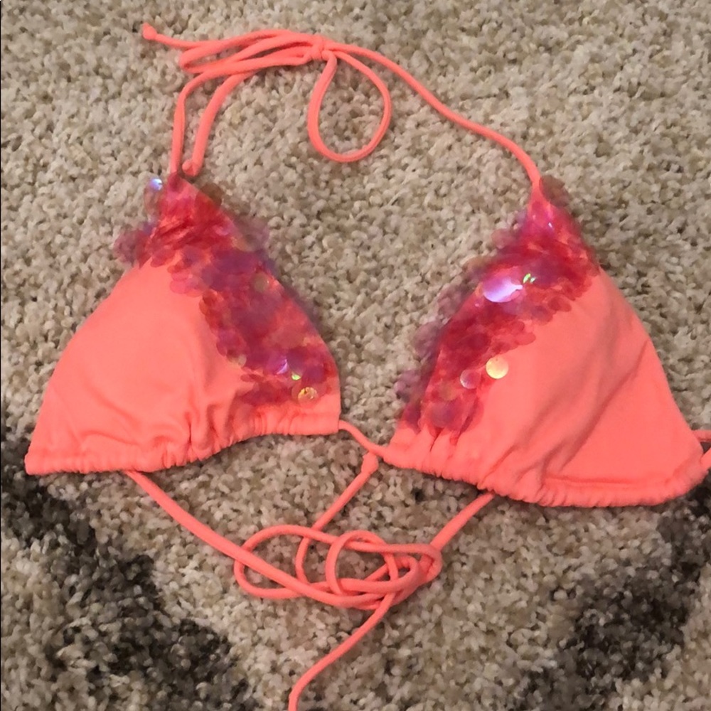 Women’s coral and pink bikini top